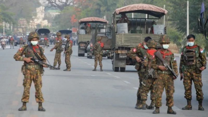 Myanmar ban bố tình trạng thiết quân luật ở 2 thị trấn 1