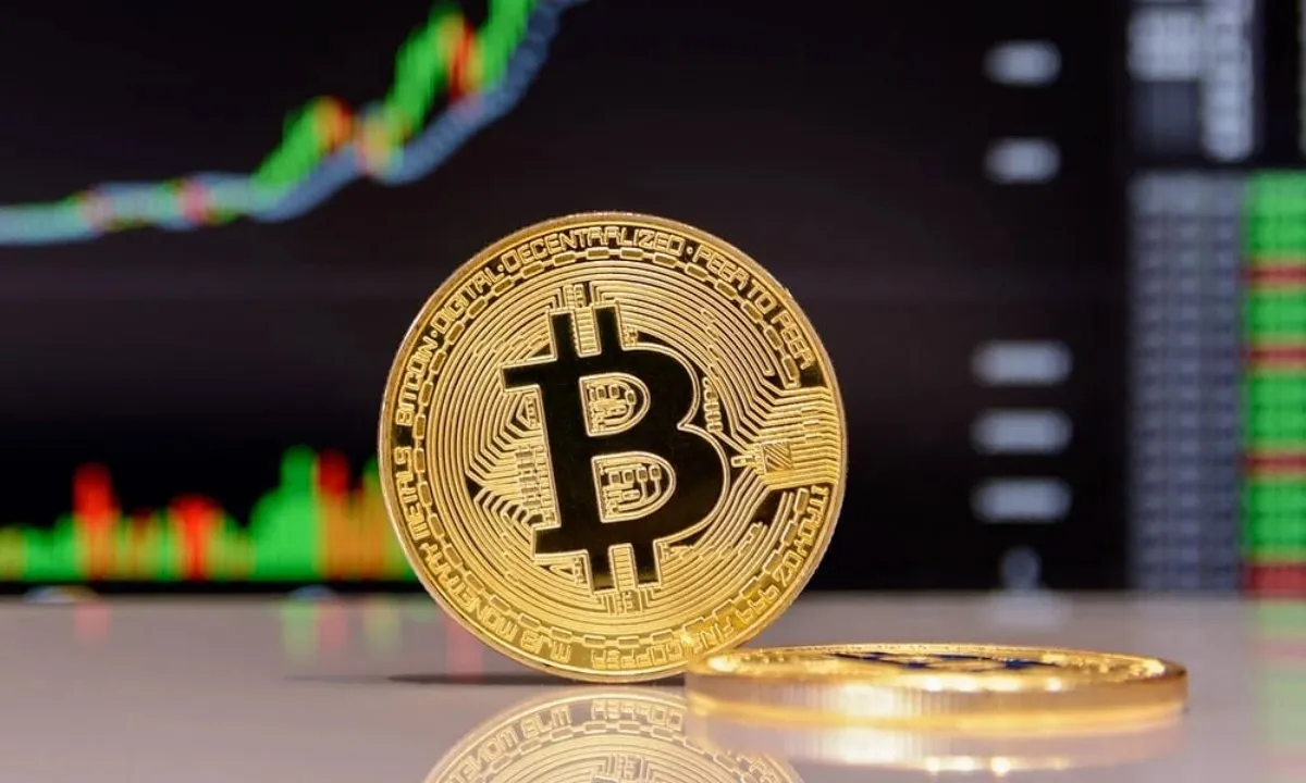 Bitcoin tiến dần đến mức cao lịch sử, chạm ngưỡng 60.000 USD