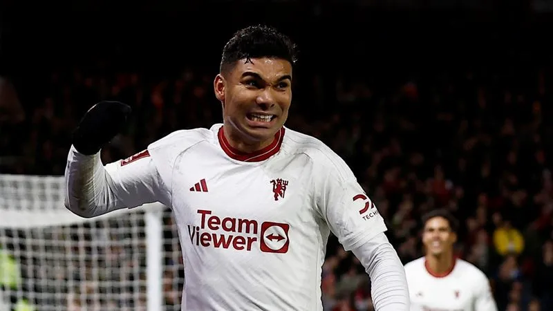 Casemiro tỏa sáng phút cuối giúp MU thắng lợi - Ảnh: Internet