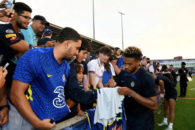 CHÍNH THỨC! Chelsea chọn quốc gia du đấu hè 2024, tặng quà hấp dẫn cho fan may mắn 2