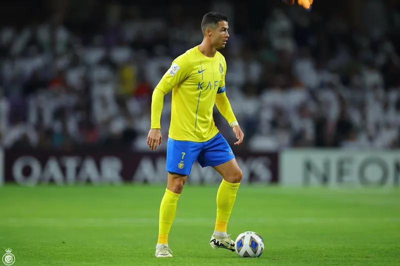 Ronaldo bất lực giải cứu Al-Nassr trên đất khách - Ảnh: Internet