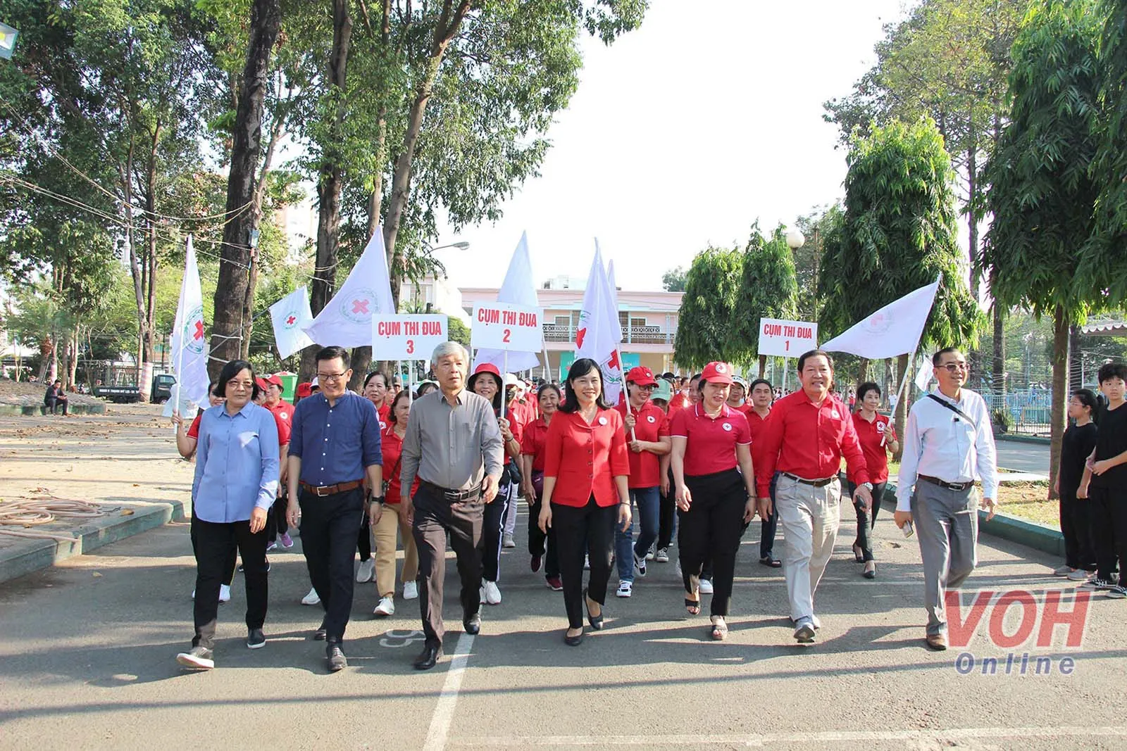 Triệu bước chân nhân ái - lan tỏa tinh thần đoàn kết, nhân ái của người Việt Nam 8