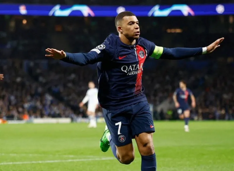 Kết quả lượt về vòng 1/8 Cúp C1: Kane lật ngược thế cờ cho Bayern Munich | Mbappe 