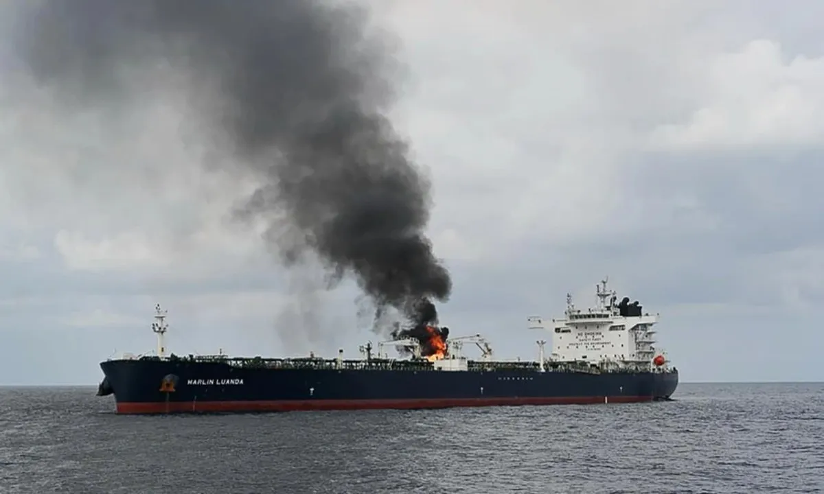 Việt Nam cực lực lên án hành vi tấn công vô nhân đạo tàu hàng