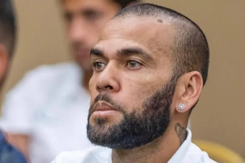 Thực hư chuyện Dani Alves tự tử trong tù - Ảnh: Internet