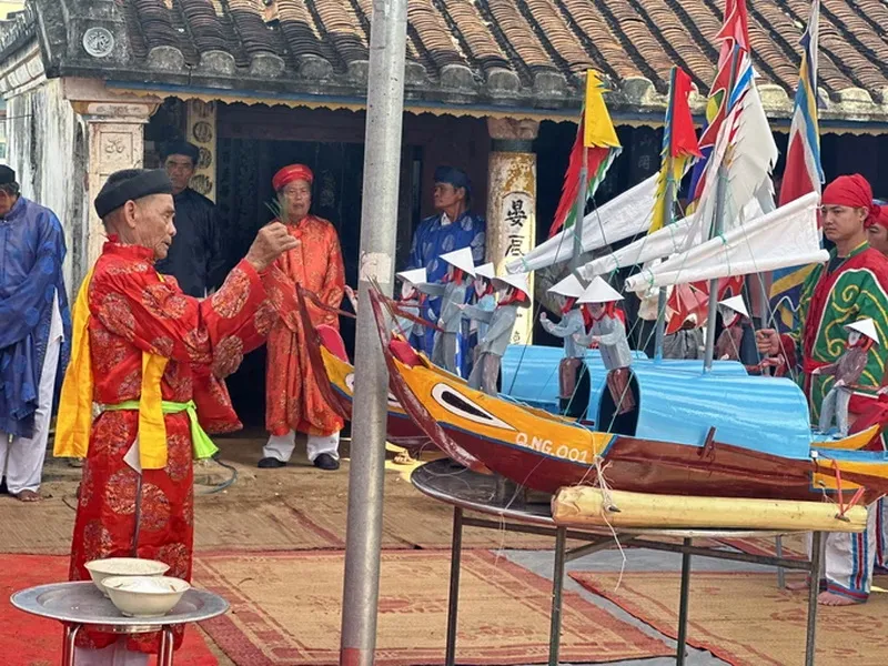 Huyện Lý Sơn (Quảng Ngãi) tổ chức Lễ Khao lề thế lính Hoàng Sa tri ân những tiền nhân giữ cõi 2