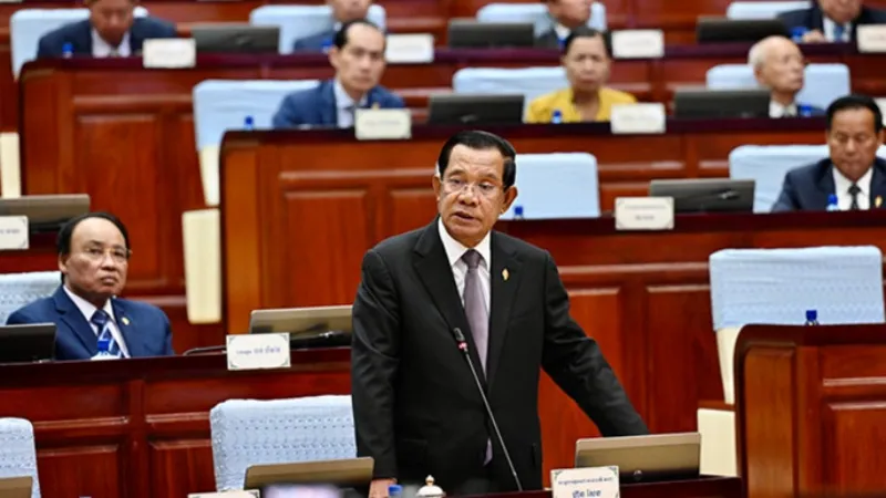 Cựu thủ tướng Campuchia Hun Sen từ chức đại biểu Quốc hội 1