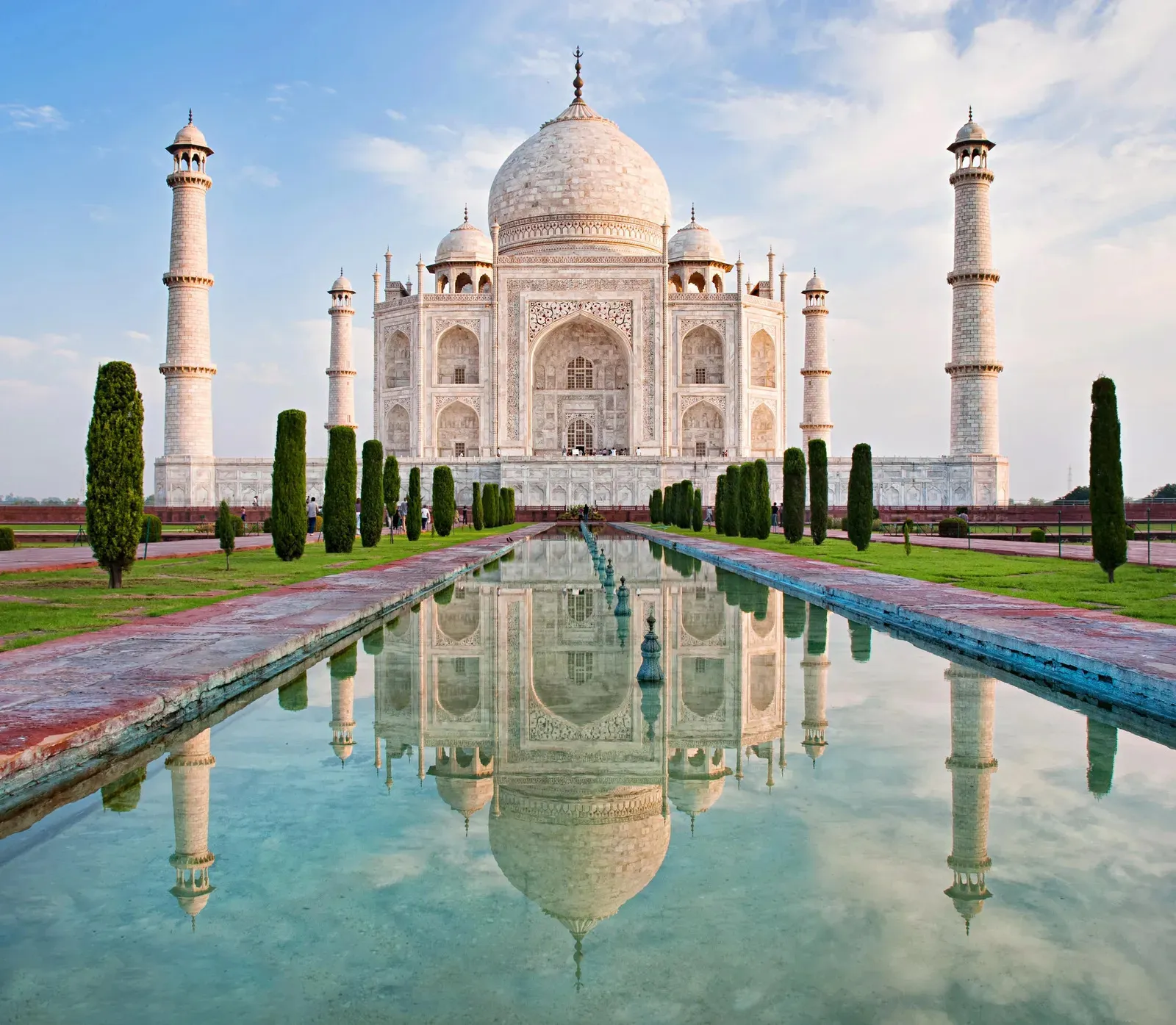 Taj Mahal - Biểu tượng vĩ đại của tình yêu và kiến trúc Ấn Độ