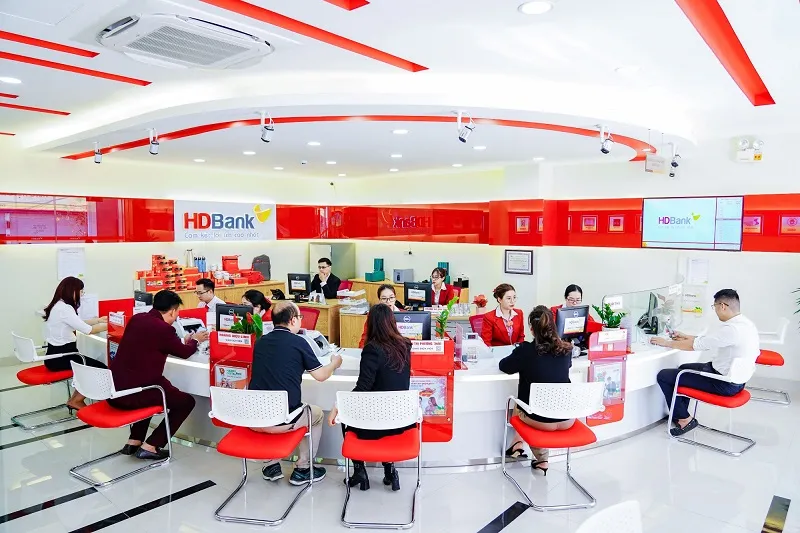 HDBank chia cổ tức 25% bằng tiền mặt và cổ phiếu, tiên phong triển khai chiến lược phát triển bền vững 1