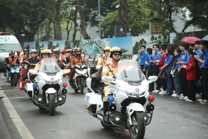 Ra mắt 3 đội hình thanh niên tình nguyện 1