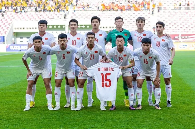 U23 Việt Nam bị tố chơi thô bạo - Ảnh: Internet