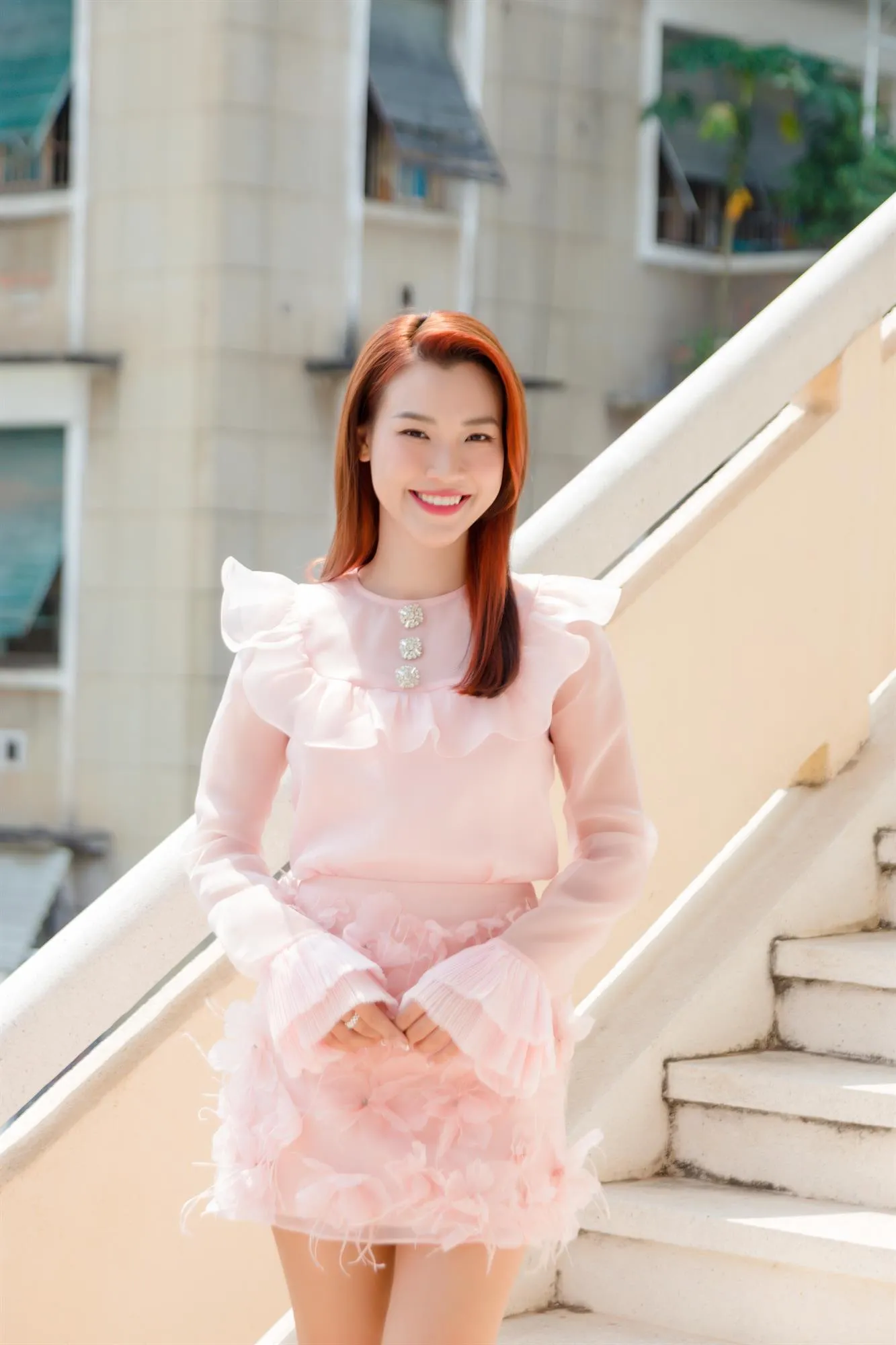 Diễn viên - MC, Á hậu Hoàng Oanh 