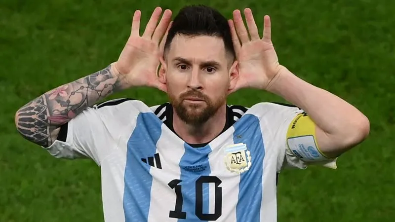 tin-bong-da-moi-nhat-mu-het-gia-jadon-sancho-lionel-messi-rut-khoi-tuyen-argentina 12