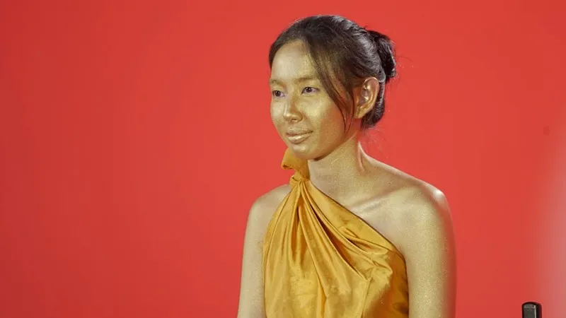 thuy-tien-bi-dong-cham-001