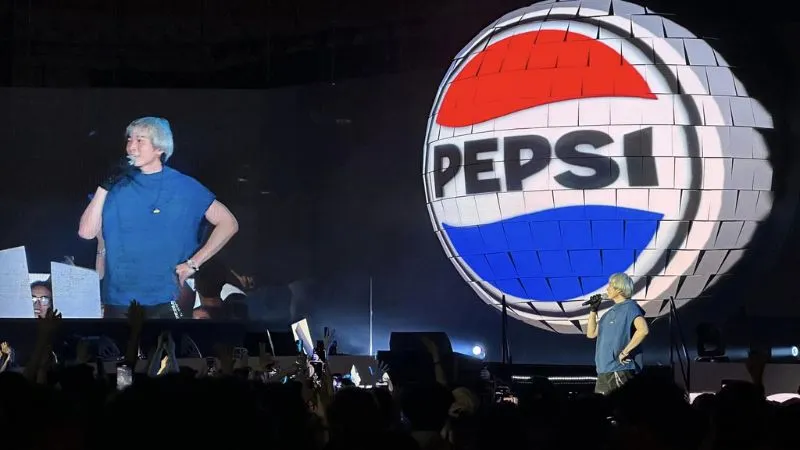 su-kien-dai-nhac-hoi-pepsi-thirsty-for-more-quy-tu-dan-sao-khung-1