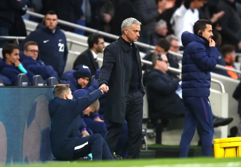 ngoai-hang-anh-mourinho