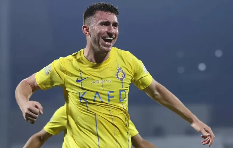 ronaldo-im-hoi-lang-tieng-al-nassr-thang-nhoc-bang-man-toa-sang-cua-nha-vo-dich-chau-au 12