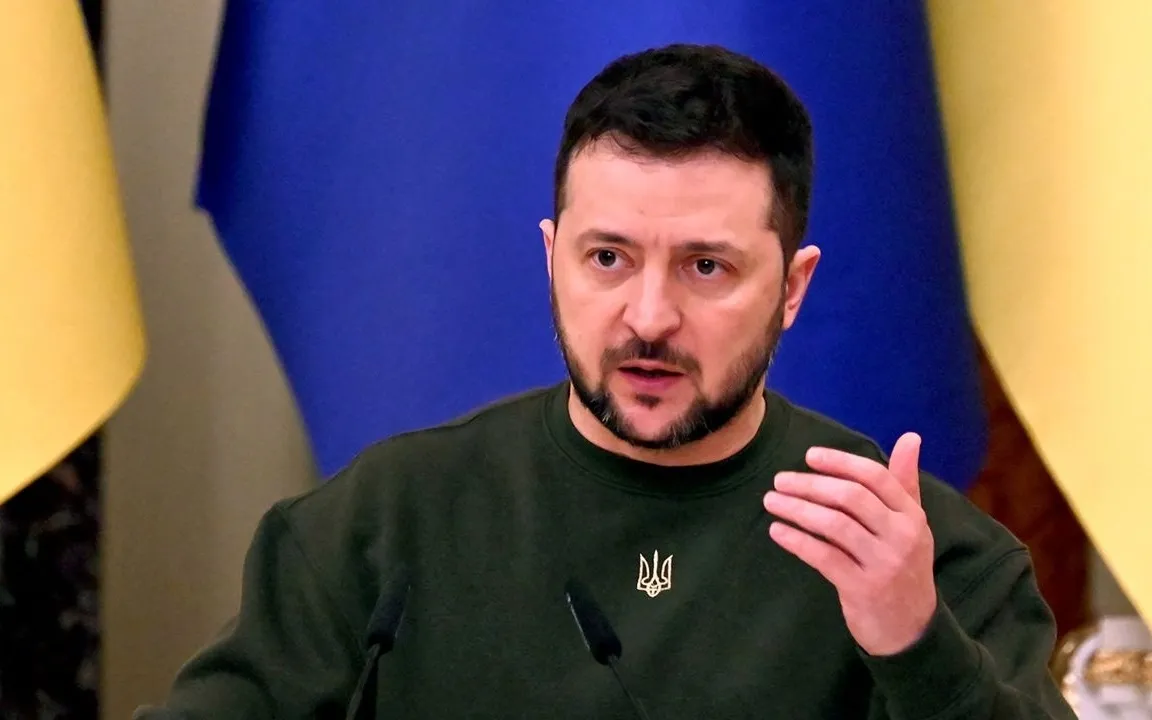 Tổng thống Zelensky bày tỏ lo ngại về sức mạnh quân sự của Ukraine