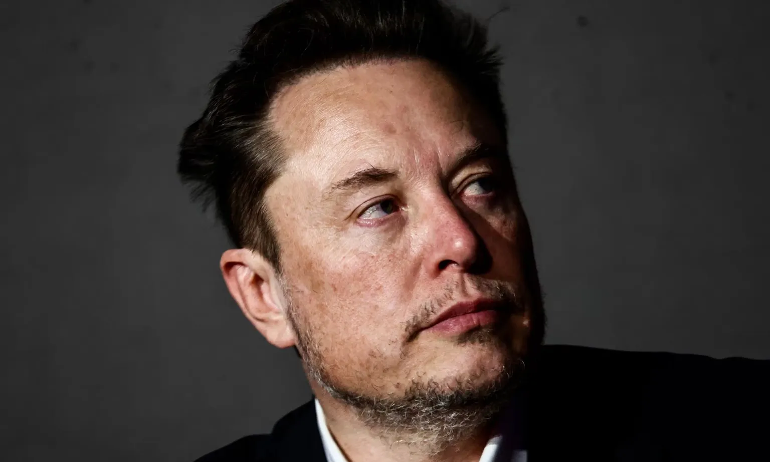 Elon Musk đối mặt với cuộc điều tra pháp lý tại Brazil