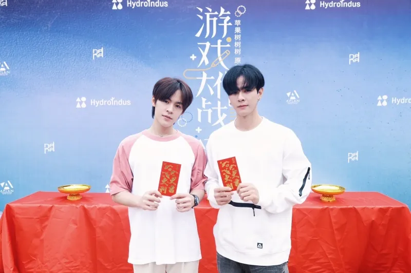 boylove-battle-of-the-writers-gay-sot-vi-giao-dien-trung-quoc-nhung-he-dieu-hanh-thai-lan-btv22720240412-161805-02