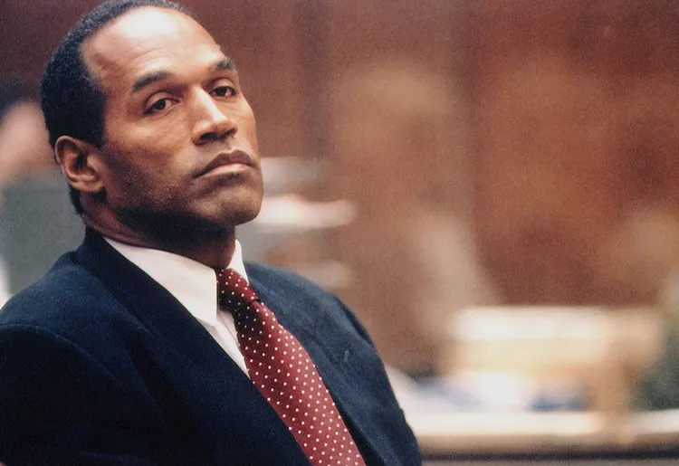 Ngôi sao bóng bầu dục OJ Simpson qua đời vì ung thư