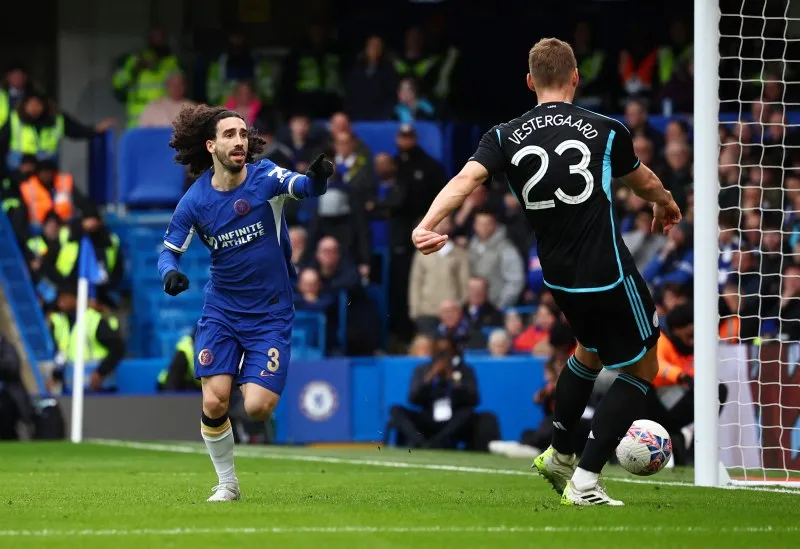 chelsea-cucurella