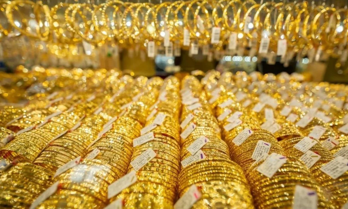 Giá vàng SJC giảm mạnh chờ tin đấu thầu vàng