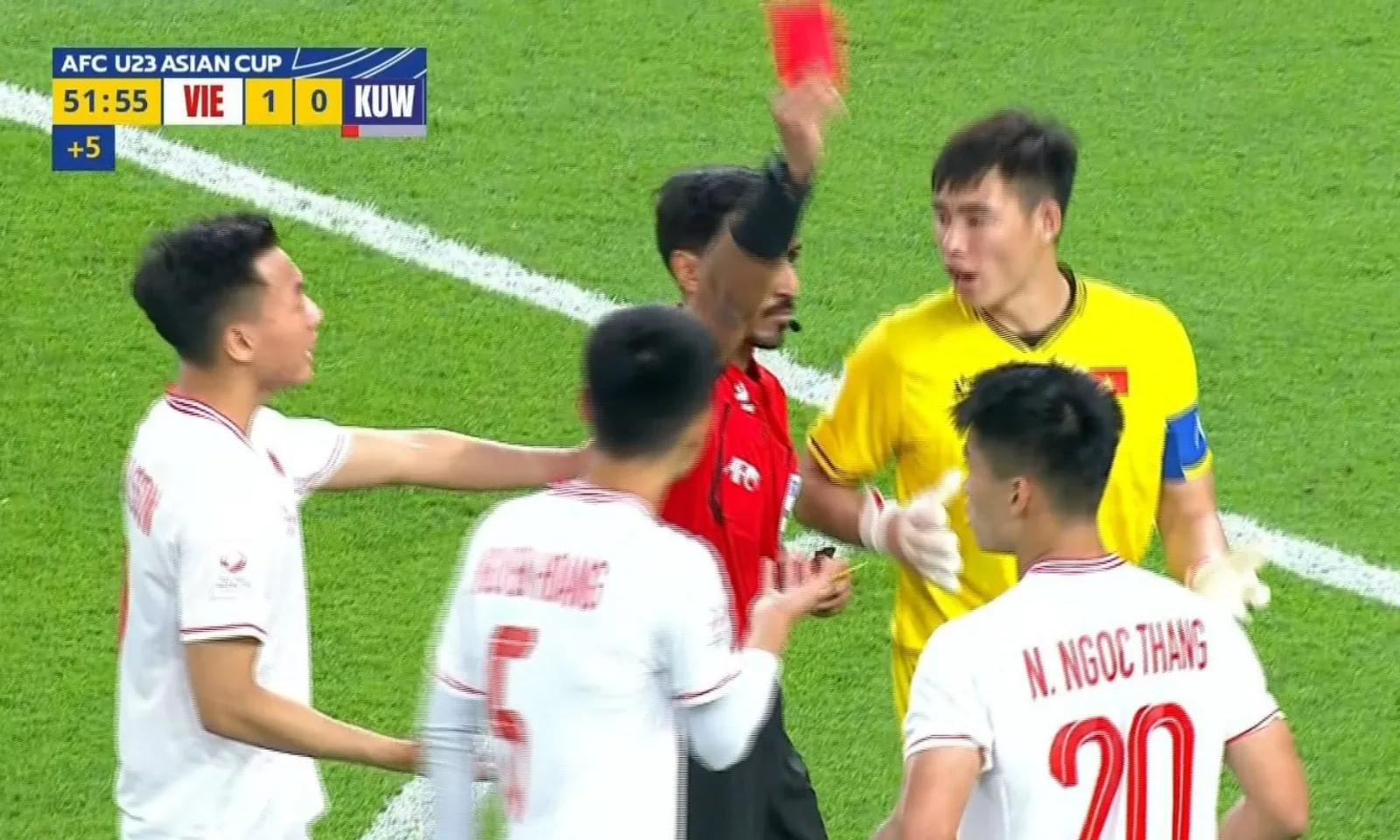 TRỰC TIẾP U23 Việt Nam 1-1 U23 Kuwait (Hết hiệp 1): Ngọc Thắng dính thẻ đỏ