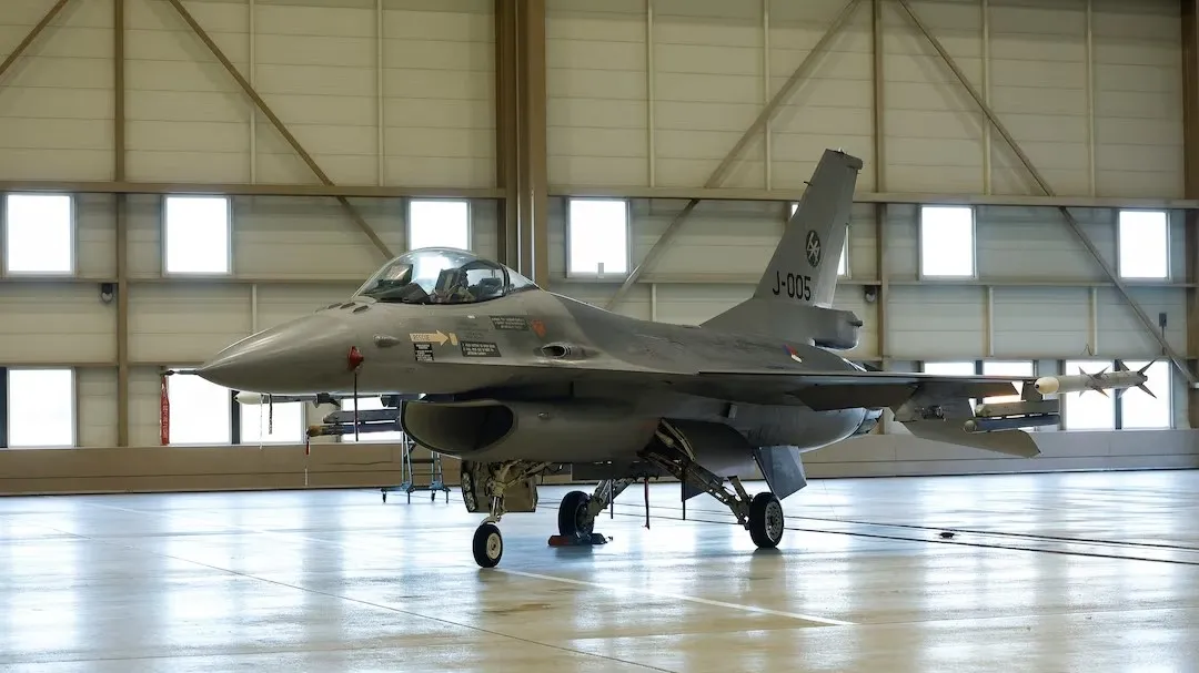 Hà Lan bàn giao thêm 3 máy bay F-16 để huấn luyện phi công Ukraine 