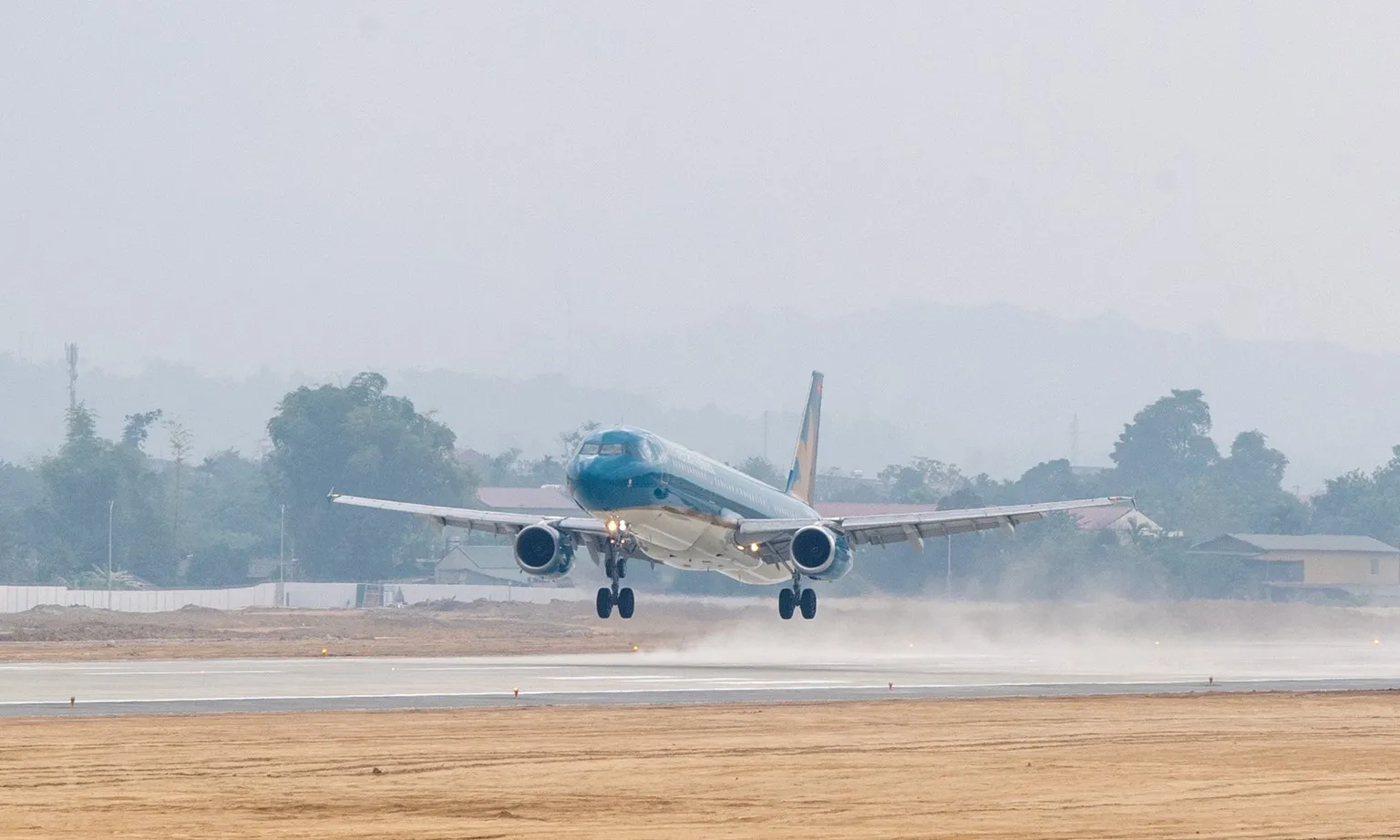 Hàng không tăng chuyến bay đến Điện Biên dịp Kỷ niệm 70 năm chiến thắng Điện Biên Phủ