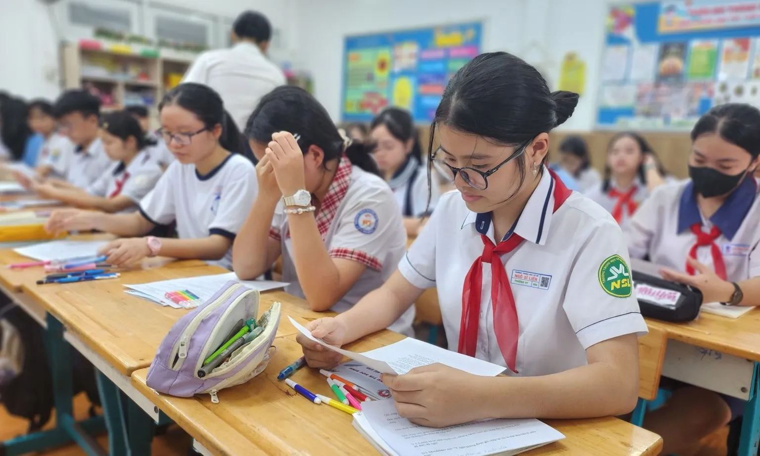 Rèn kỹ năng chọn sách cho học sinh thông qua Hội thi “Lớn lên cùng sách”