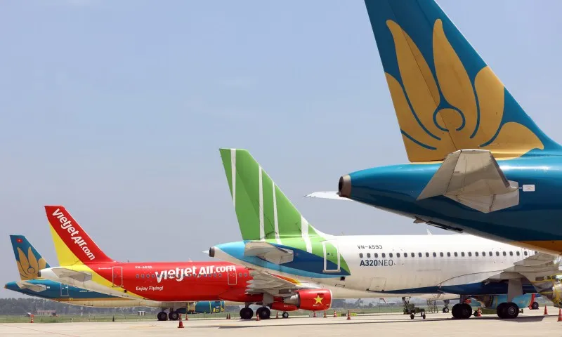 gia-ve-may-bay-noi-dia