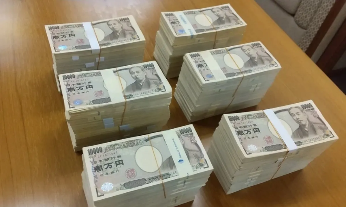  Nhật Bản: Đồng yen tiếp tục suy yếu 