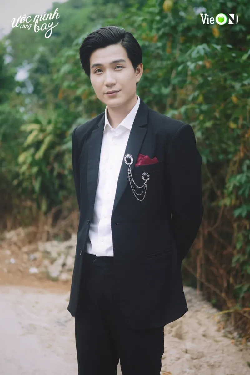 khan-gia-gay-ap-luc-cho-le-hai-khi-nhi-dong-y-hen-ho-voi-hoang-btv22720240423-173521-06