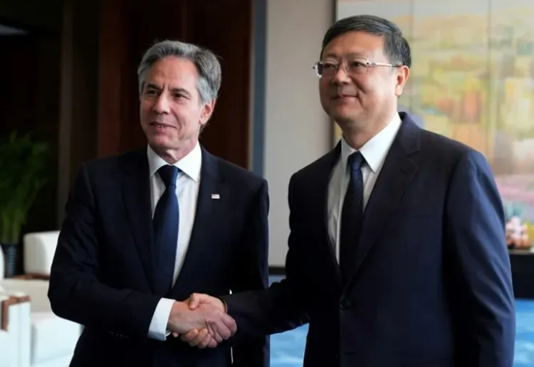 Ngoại trưởng Mỹ Antony Blinken gặp Bí thư Thành ủy Thượng Hải Chen Jining (Mark Schiefelbein)