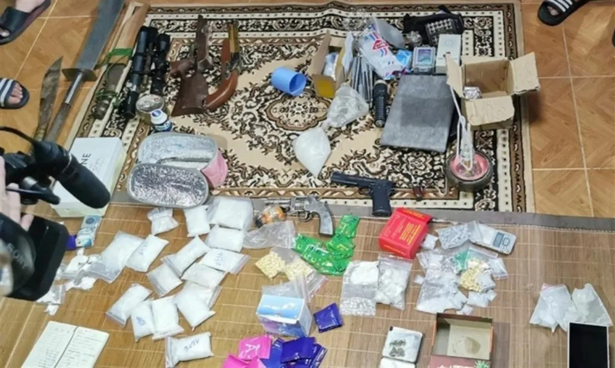 Nam Định: Bắt 4 đối tượng mua bán ma túy liên tỉnh