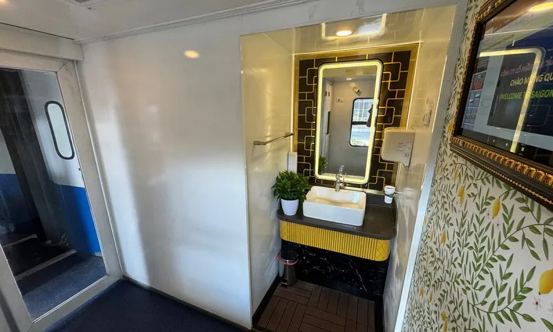 z5388280827200-17eb6ce979d92f7-8515-5279-1714200285