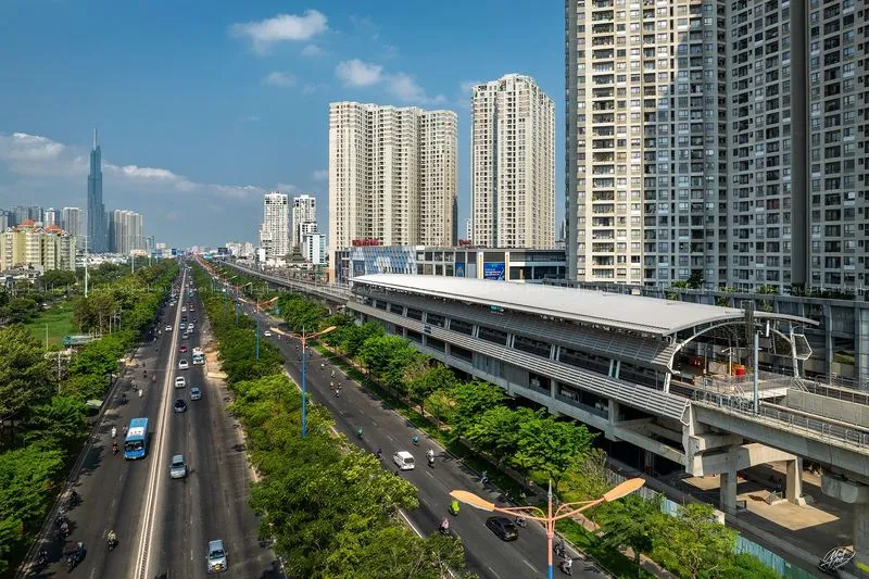 Điểm tin trưa 28/4: Gần 200 cây xanh di dời để kết nối metro số 1 | Miền Trung nắng nóng kỷ lục