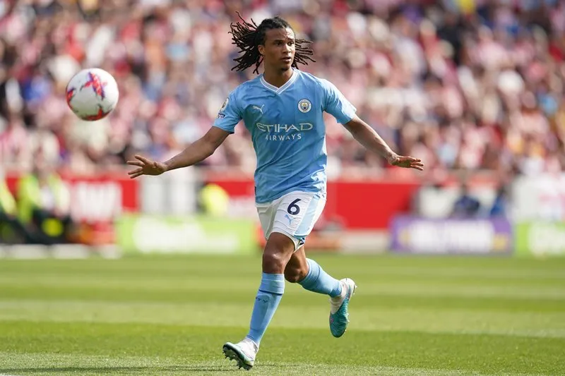 nathan-ake-man-city-moi-co-quyen-quyet-dinh-ai-la-nha-vo-dich-ngoai-hang-anh-mua-nay 11