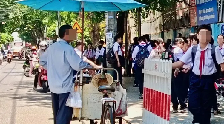 TP Nha Trang kiên quyết dẹp hàng rong trước trường học, bệnh viện