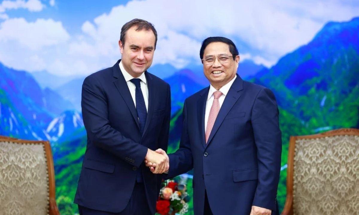 Thủ tướng đề nghị Pháp thúc đẩy các nước EU sớm phê chuẩn EVIPA