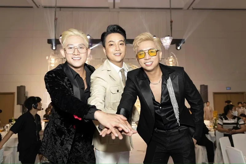 titi hkt va vo san rong thanh cong anh bo sung