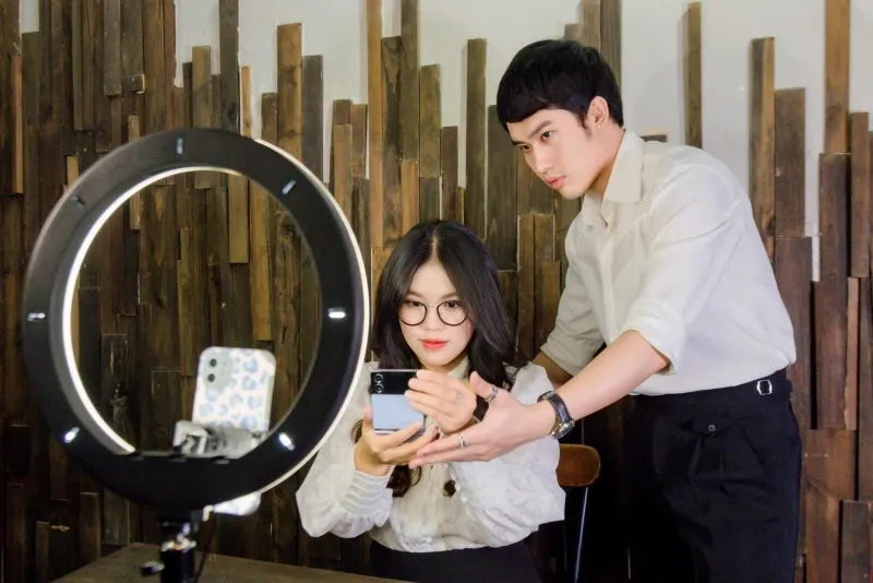 Host Livestream Nghe bac ty Lam có de nhu nghe 05