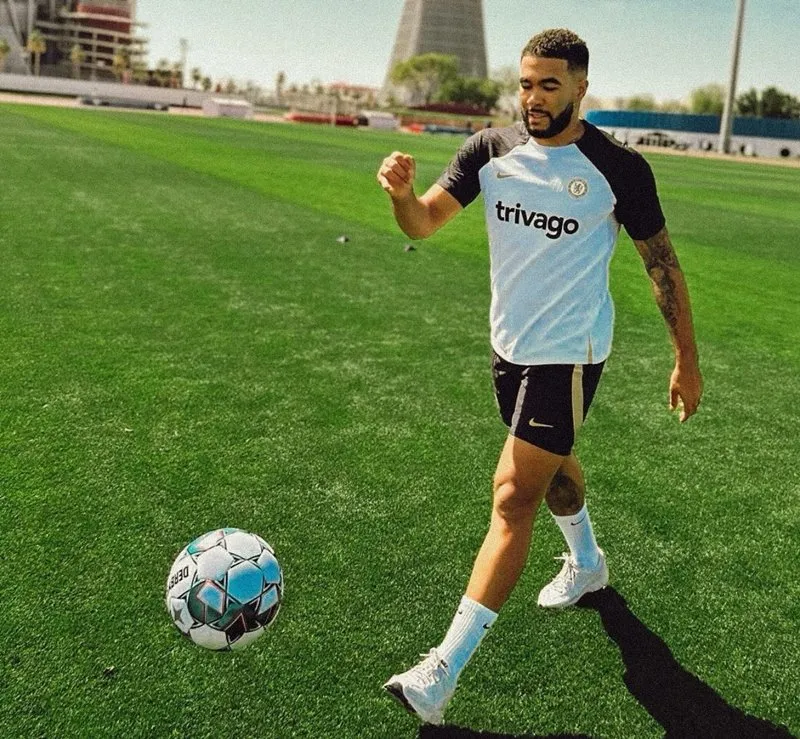 tin-bong-da-moi-nhat-chelsea-don-cu-hich-tu-reece-james-arsenal-rong-cua-chieu-mo-osimhen 1