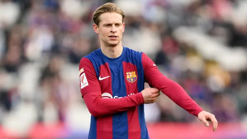 Barca rao bán De Jong, MU và Arsenal cạnh tranh quyết liệt