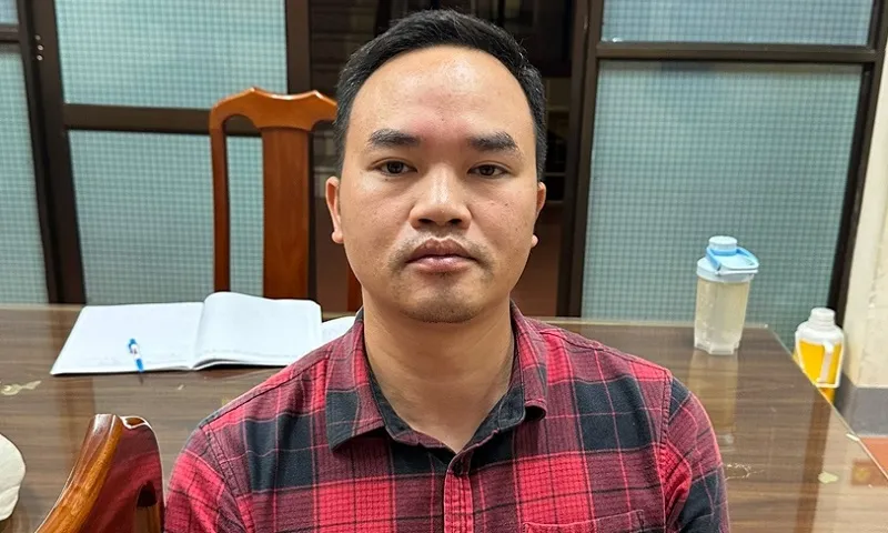 Huang BaoLei trom cap tai san