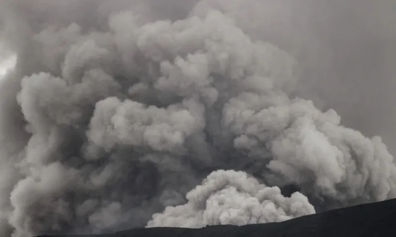 Indonesia: Hơn 40 người thiệt mạng do lũ lụt và dung nham lạnh