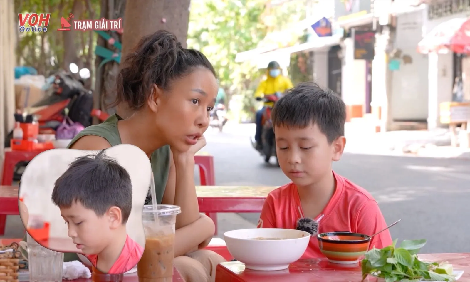 Thảo Trang biến tuổi thơ cơ cực thành bài học cho con trai