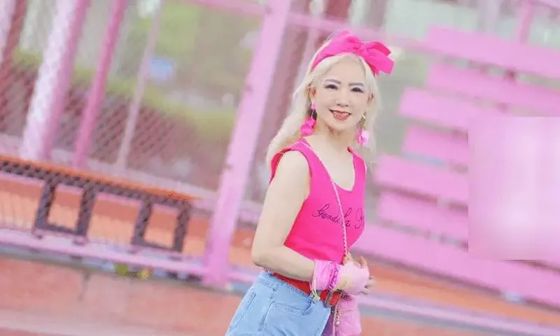 Cụ bà 71 tuổi đẹp ngỡ ngàng như thiếu nữ: Tôi sẽ đẹp đến 120 tuổi! 
