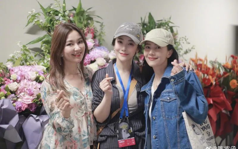 dan-sao-y-thien-do-long-ky-hoi-ngo-cung-to-huu-bang-sau-22-nam-dung-nhan-thay-doi-ra-sao-1